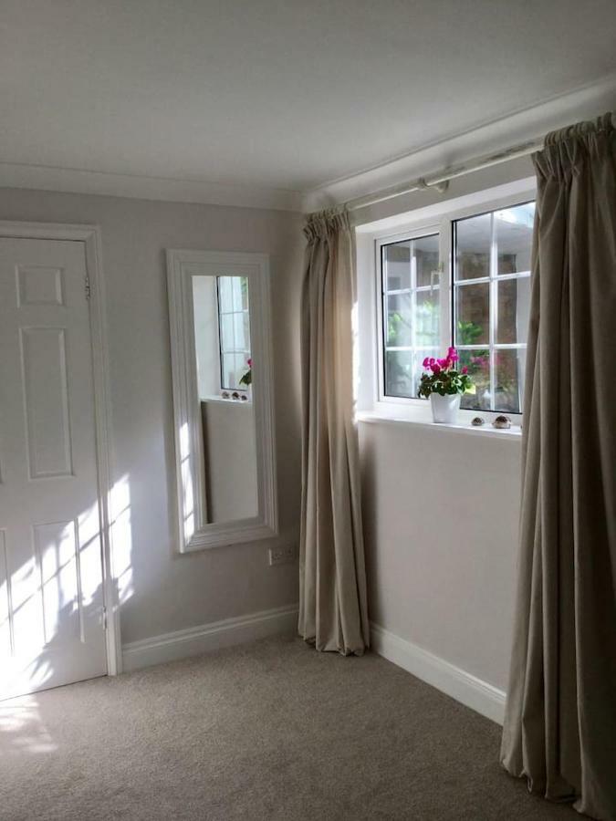 Beautiful 1Br Apartment In Historic St Aubin House المظهر الخارجي الصورة