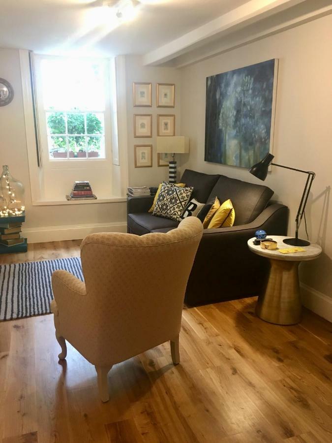 Beautiful 1Br Apartment In Historic St Aubin House المظهر الخارجي الصورة